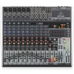 Consola Analoga 18 Canales Behringer Xenyx X1832USB